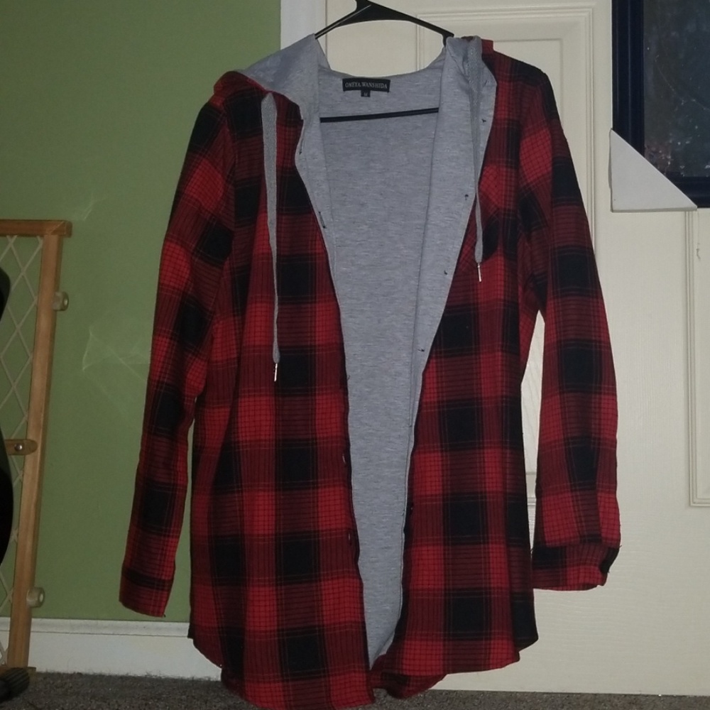Red gray and black hooded flannel t-shirt
